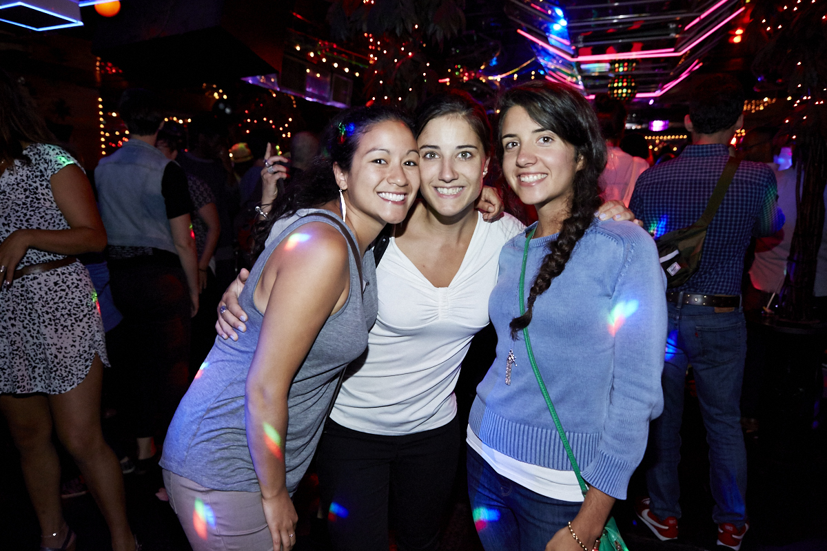 Naive Melody Inauguration à la Salsathèque: Win Butler, Pierre Kwenders et Thomas Von Party font lever la fête