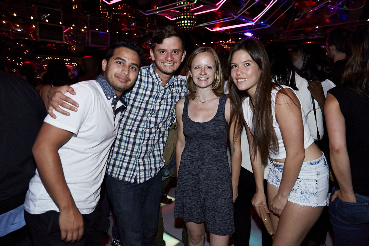 Naive Melody Inauguration à la Salsathèque: Win Butler, Pierre Kwenders et Thomas Von Party font lever la fête