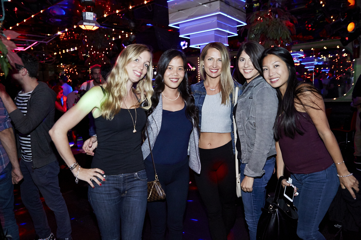 Naive Melody Inauguration à la Salsathèque: Win Butler, Pierre Kwenders et Thomas Von Party font lever la fête