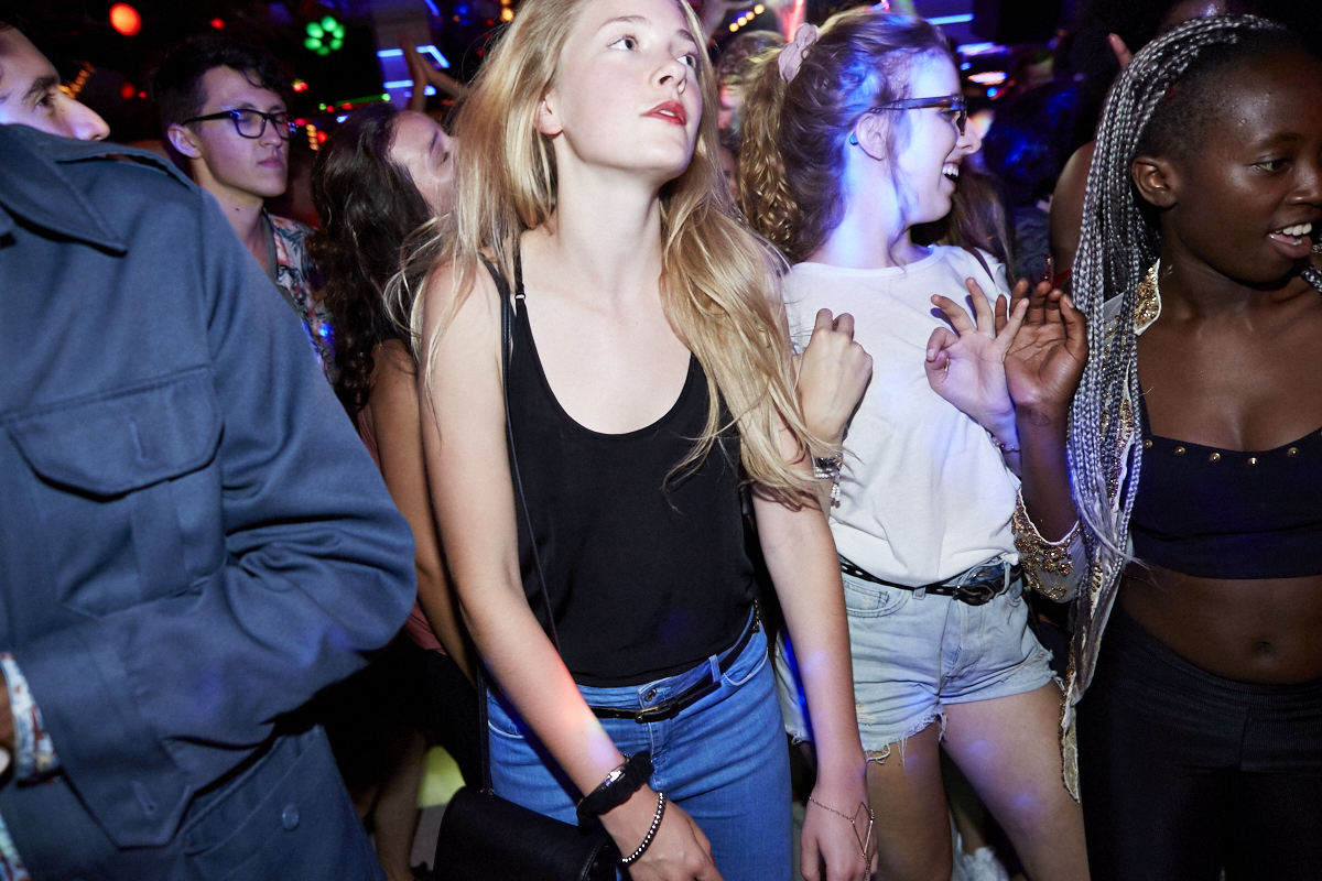 Naive Melody Inauguration à la Salsathèque: Win Butler, Pierre Kwenders et Thomas Von Party font lever la fête