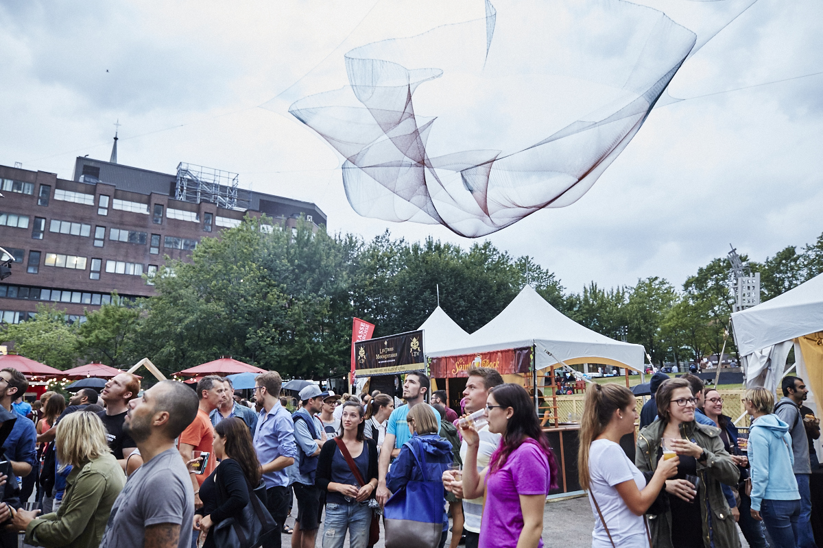 Une première Cuvée d'été réussie aux Jardins Gamelin malgré la pluie!