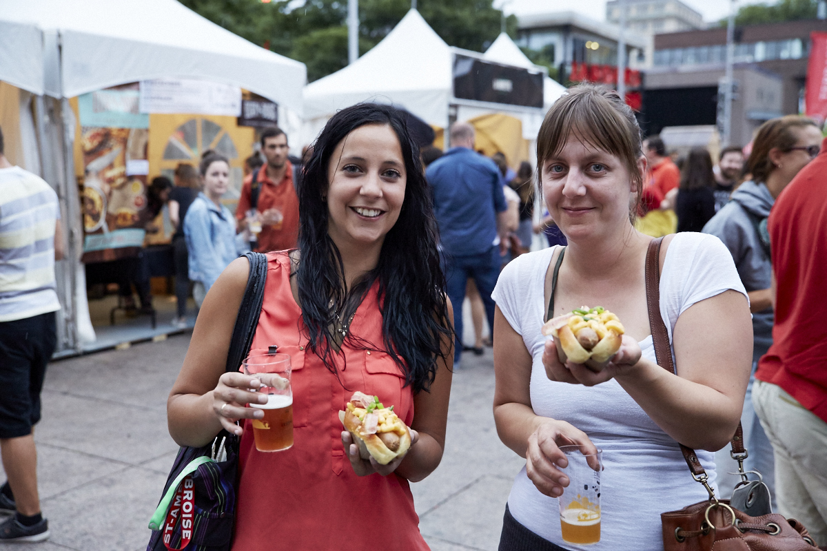 Une première Cuvée d'été réussie aux Jardins Gamelin malgré la pluie!