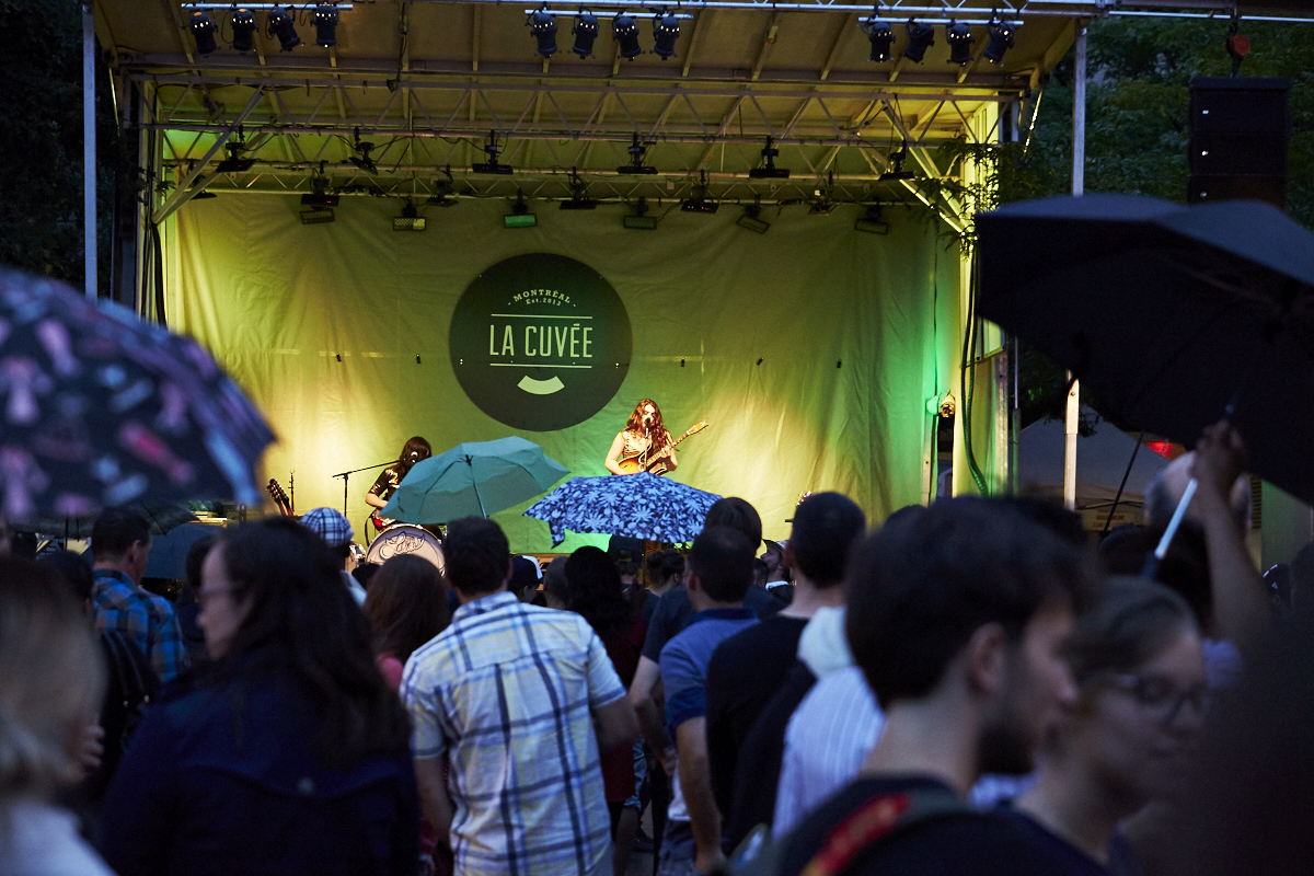 Une première Cuvée d'été réussie aux Jardins Gamelin malgré la pluie!