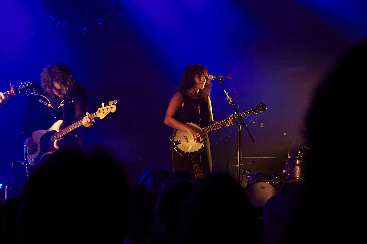Lisa Leblanc offre un spectacle décoiffant au Club Soda dans le cadre du FIJM
