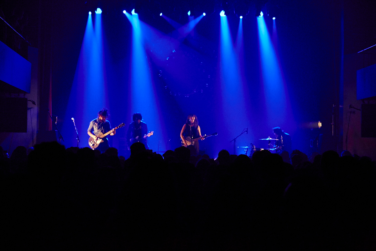 Lisa Leblanc offre un spectacle décoiffant au Club Soda dans le cadre du FIJM