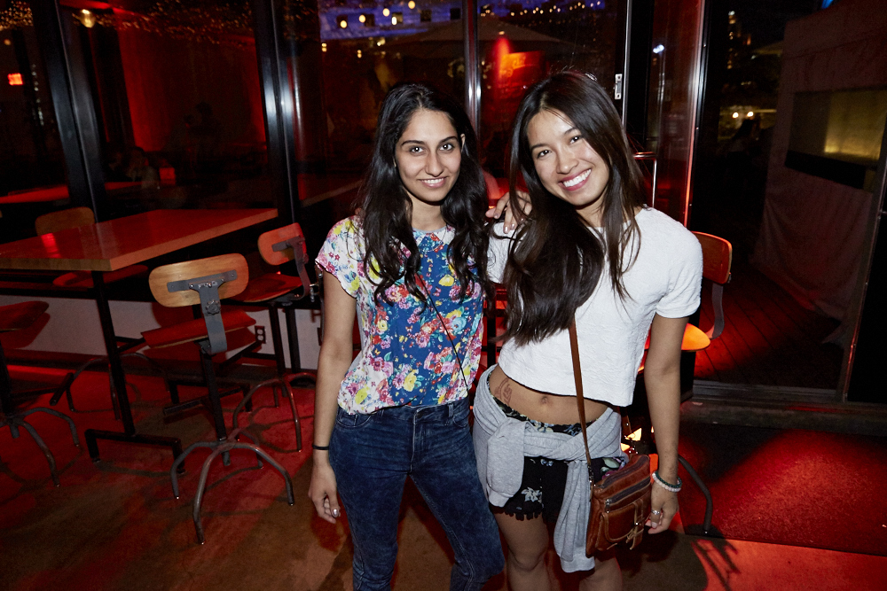 Musique électro, popsicles et folles projections pour le 1er party Dômesicle à la SAT