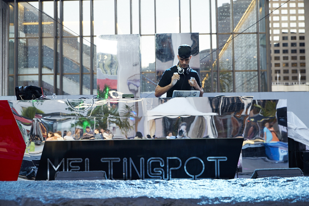 Le magazine Flanelle célèbre la mode estivale au Melting Pot de la Place des Arts!
