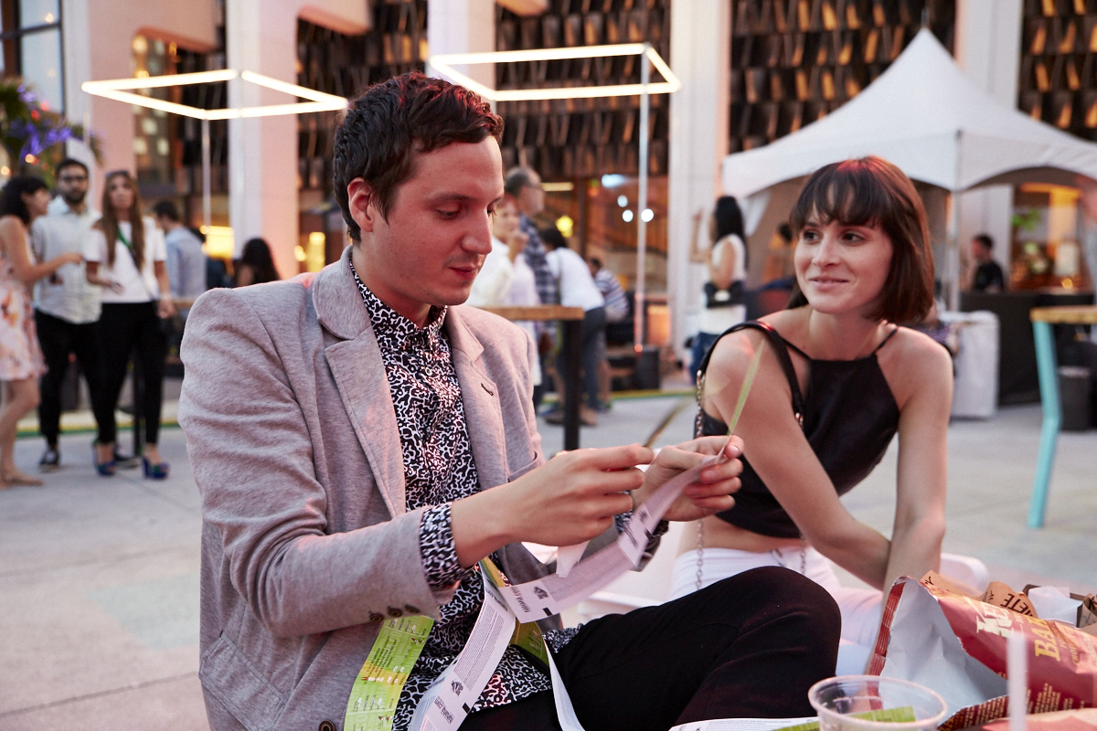 Le magazine Flanelle célèbre la mode estivale au Melting Pot de la Place des Arts!