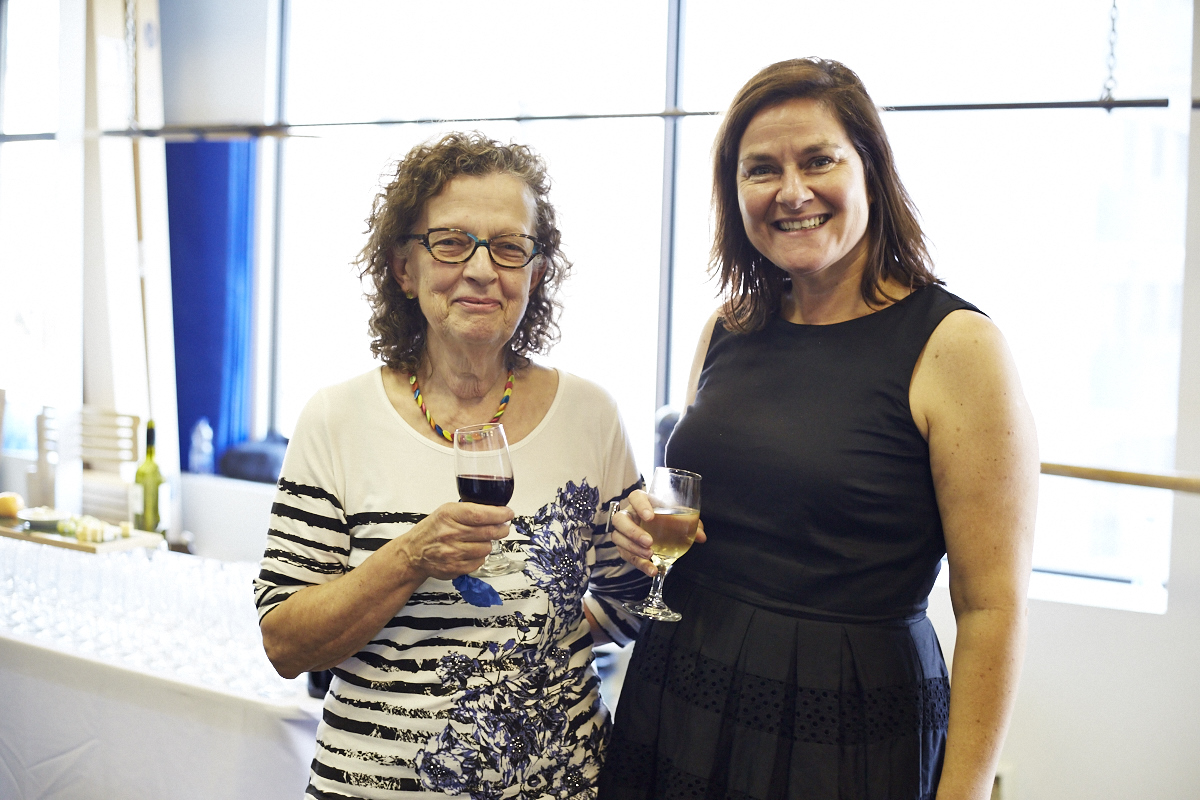 Les danseurs des Grands Ballets ouvrent les portes de leur studio pour un 5 à 7 vins et fromages
