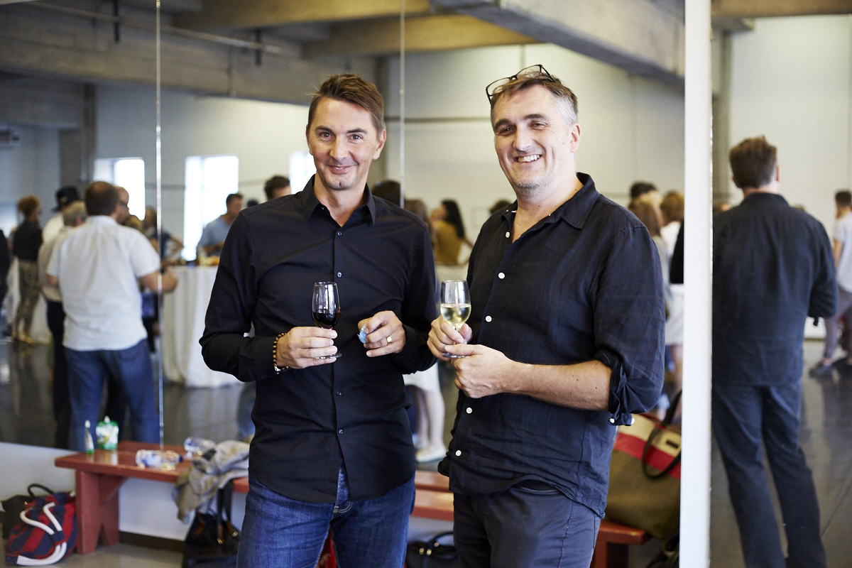 Les danseurs des Grands Ballets ouvrent les portes de leur studio pour un 5 à 7 vins et fromages