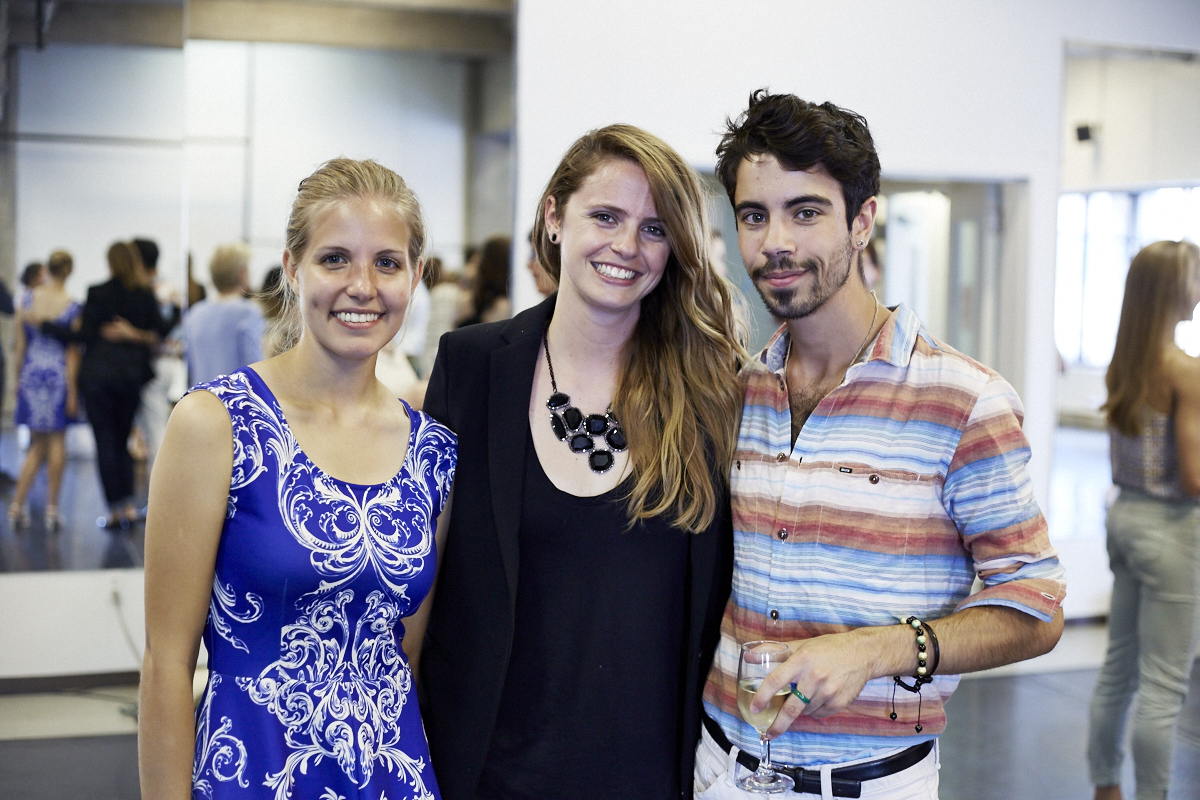 Les danseurs des Grands Ballets ouvrent les portes de leur studio pour un 5 à 7 vins et fromages