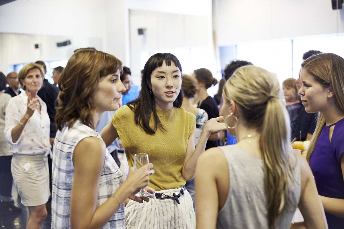 Les danseurs des Grands Ballets ouvrent les portes de leur studio pour un 5 à 7 vins et fromages