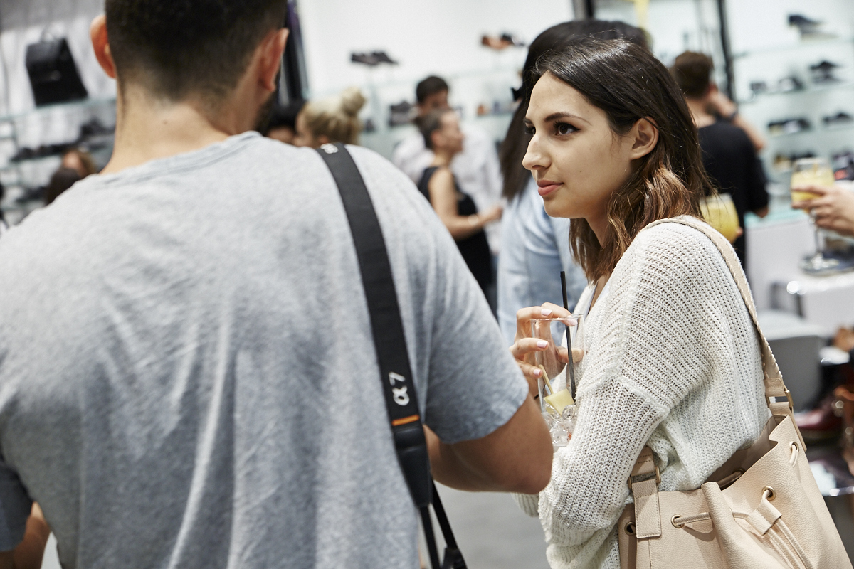 Browns lance une collection spéciale de Stan Smith Adidas en collaboration avec l'artiste montréalais TAVA