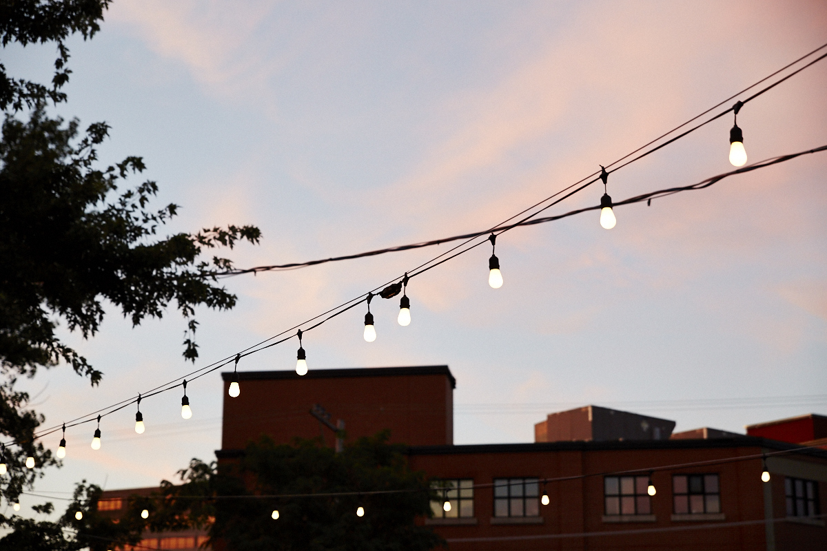 Le Marché des Possibles offre un tout dernier week-end d'art, de musique, de bouffe et de cinéma