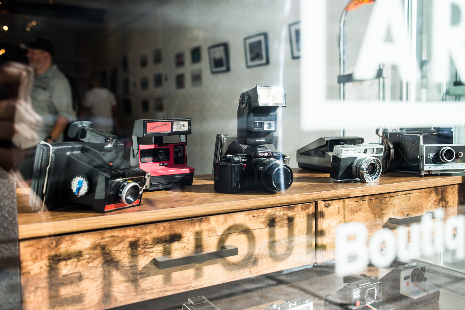 Le Studio Argentique, une top boutique de photographie argentique ouvre sur le Plateau