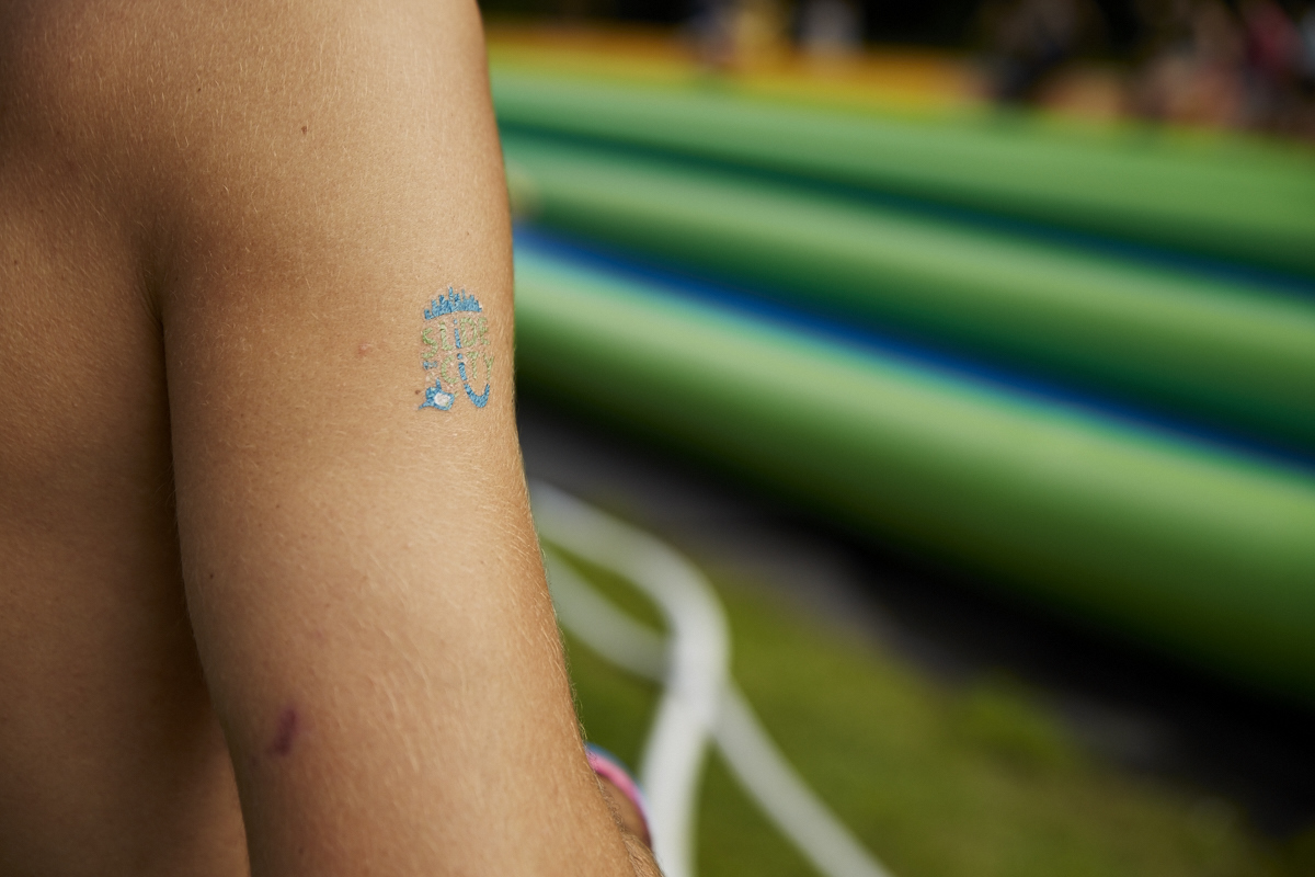 Slide the City fait glisser les Montréalais sur 305 mètres au Stade olympique