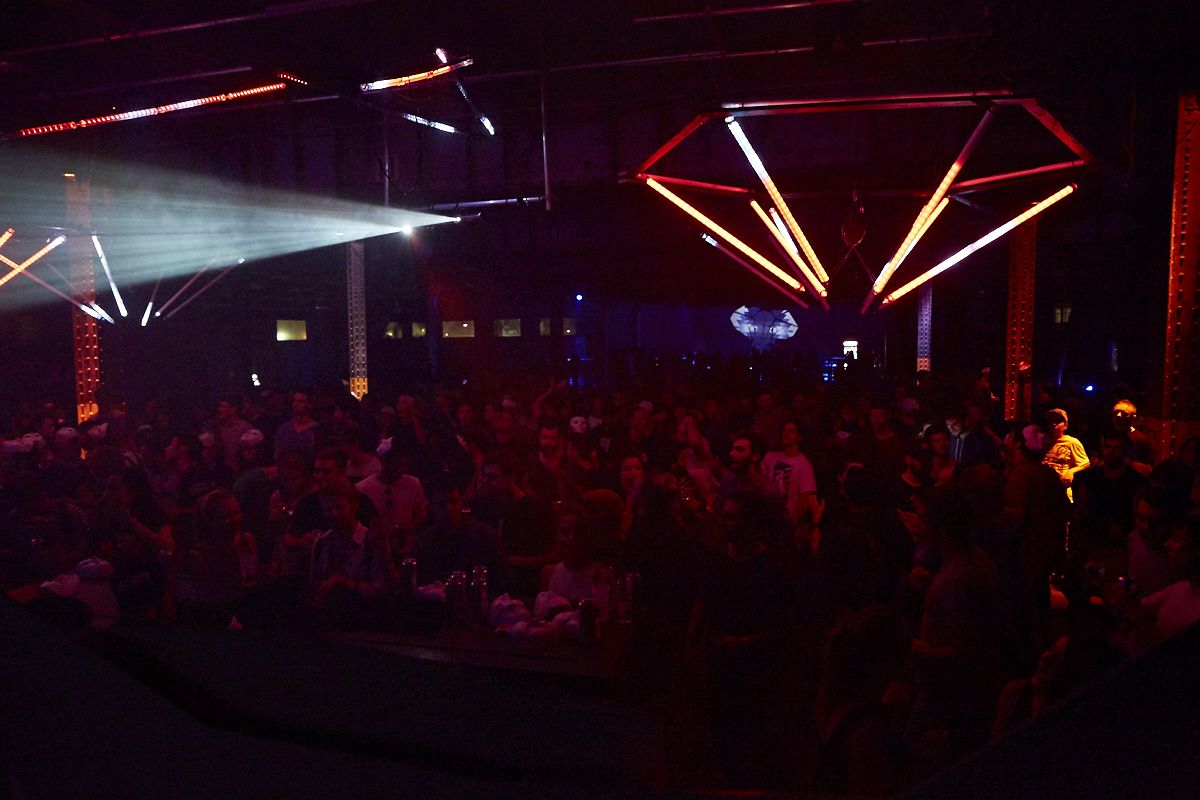 La Bacchanale : un party mémorable dans une ambiance électrisante au Vieux-Port