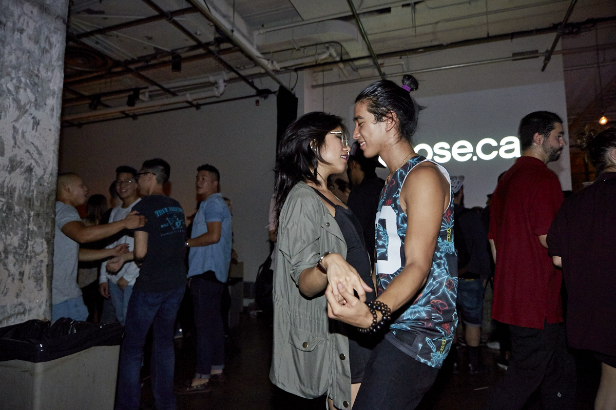 Kaytranada offre une performance vibrante dans une SAT bondée