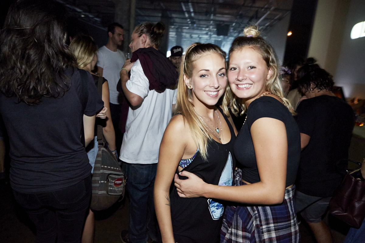 Kaytranada offre une performance vibrante dans une SAT bondée