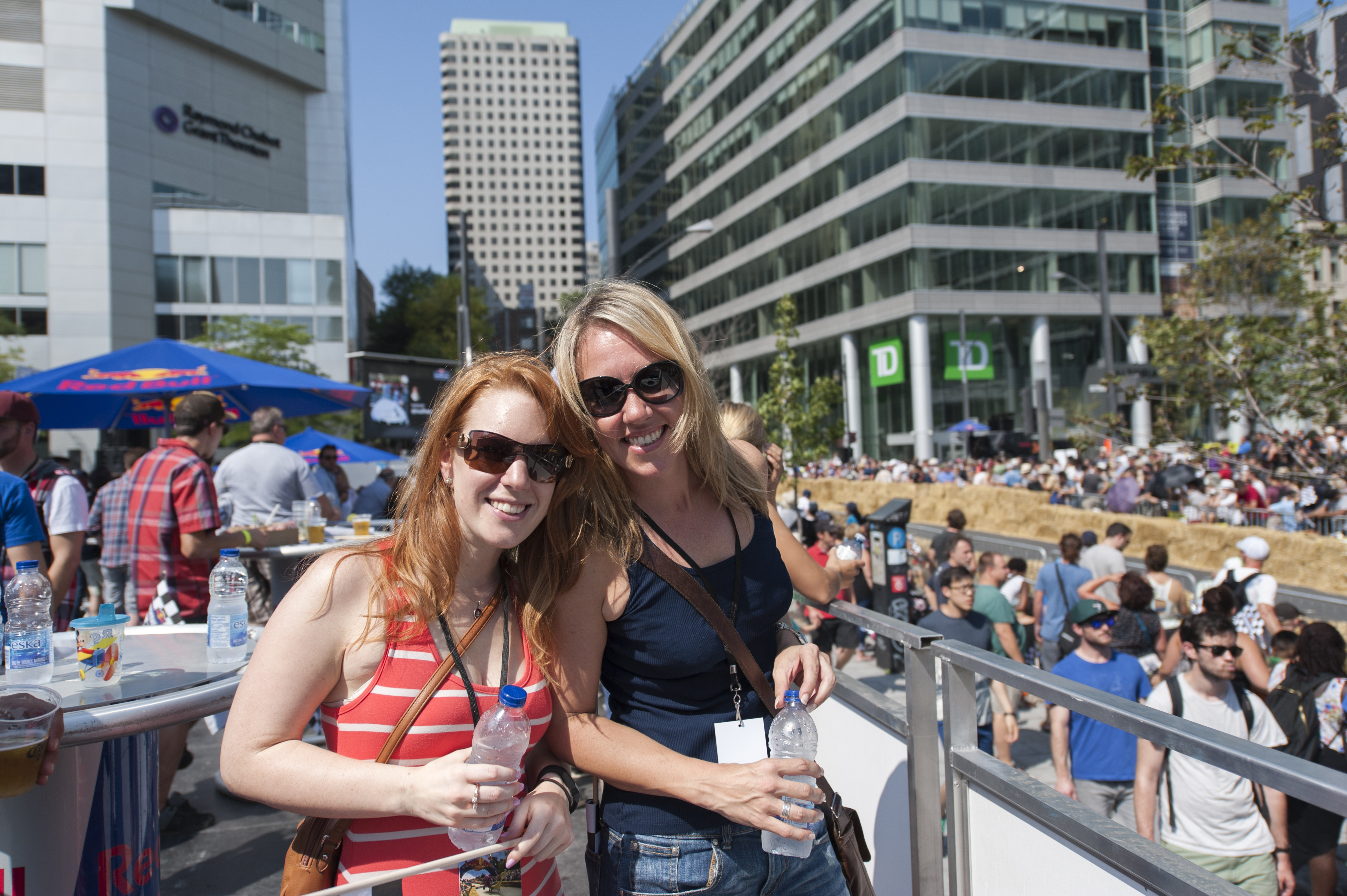 La Course Red Bull Boîte à savon: 42 bolides incroyables devant 25 000 personnes