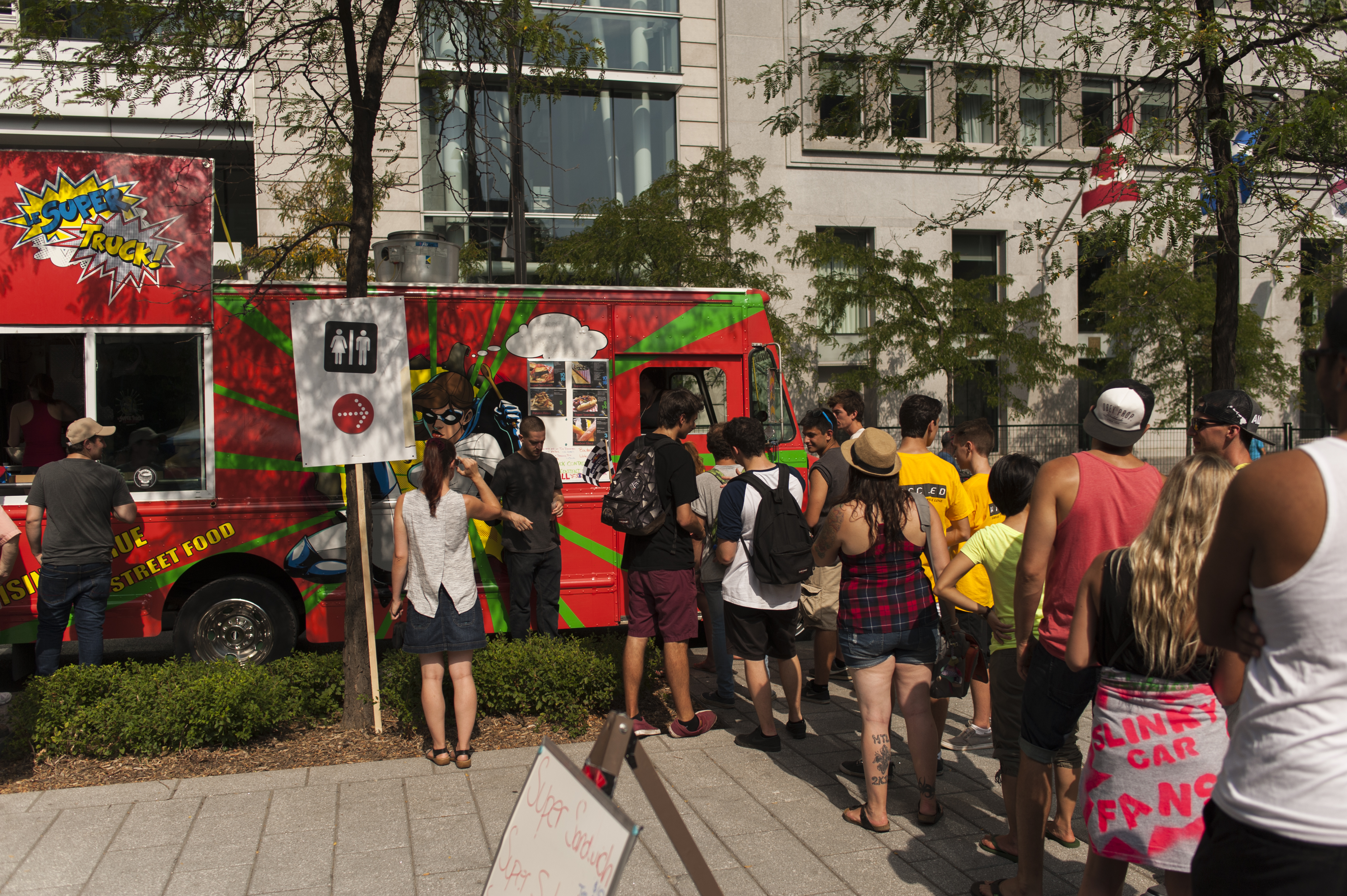 La Course Red Bull Boîte à savon: 42 bolides incroyables devant 25 000 personnes