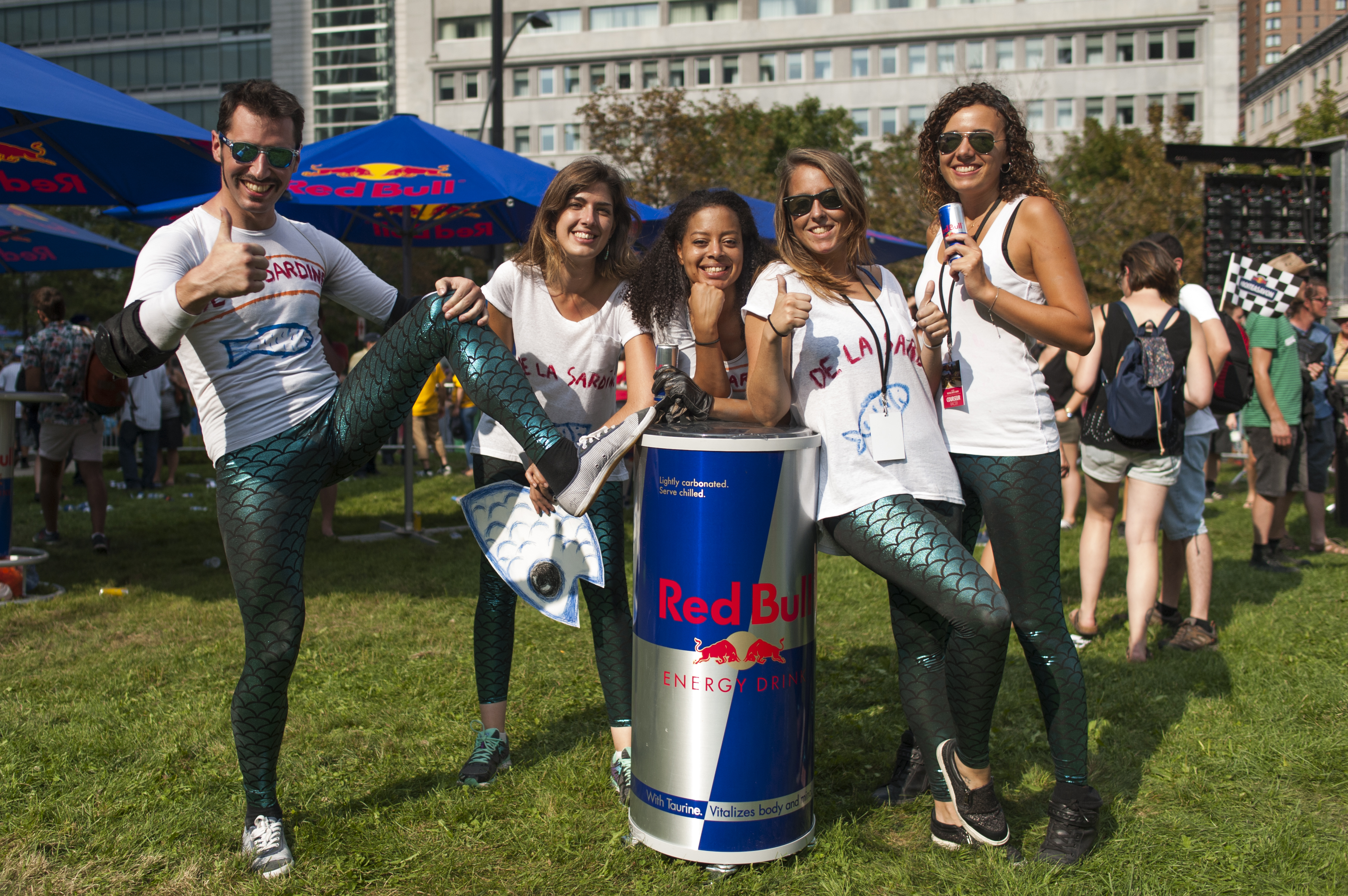 La Course Red Bull Boîte à savon: 42 bolides incroyables devant 25 000 personnes