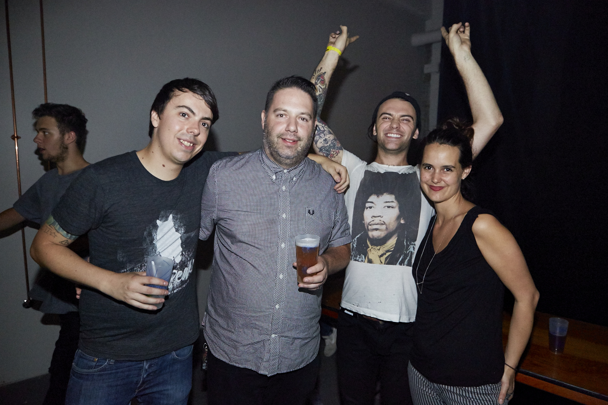 Lancement survolté pour Toast Dawg pis ses homies Dead Obies, Loud Lary Ajust, KenLo et tous les autres