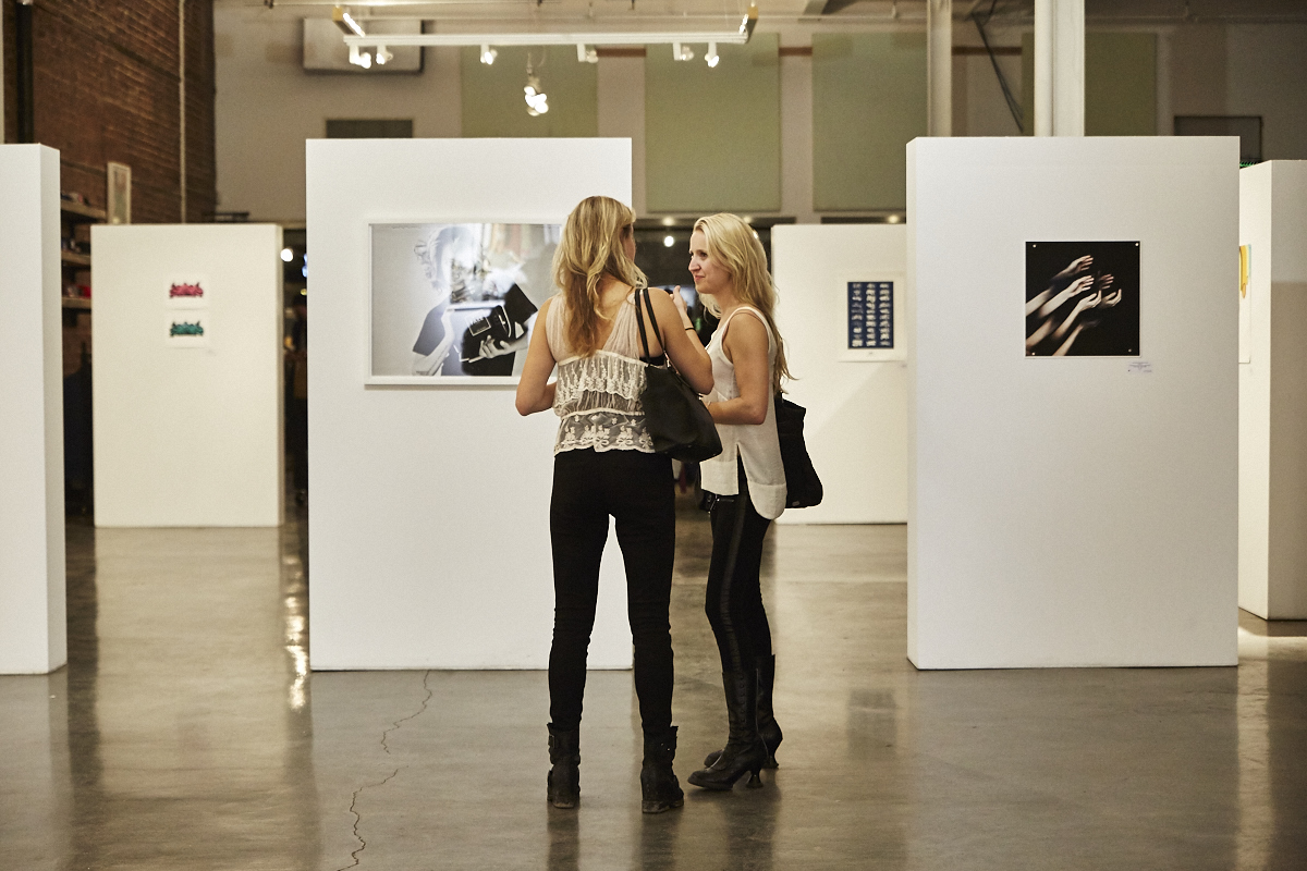 Du beau monde avec beaucoup de style pour le 5 à 7 de Ton Barbier au Artgang Montréal hier soir