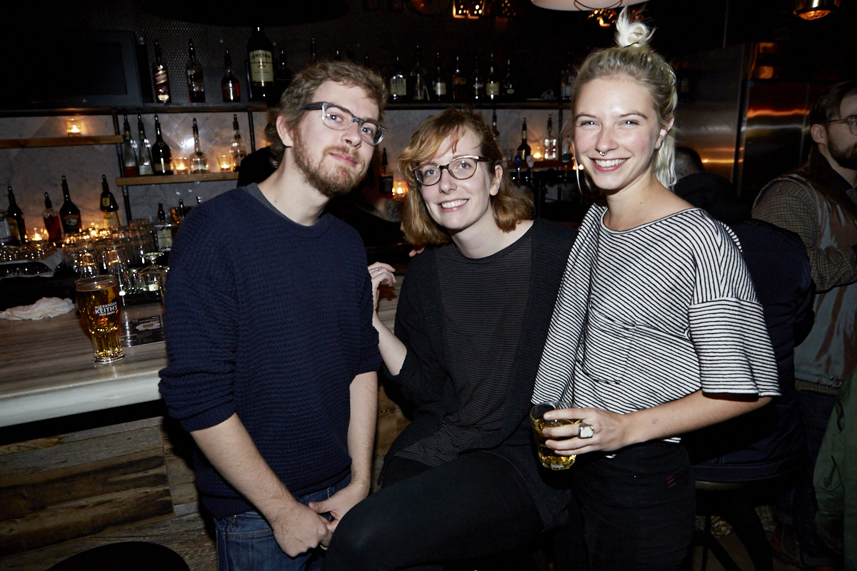 L'Apt. 200 bondé de gens pour le lancement du premier album de Foreign Diplomats
