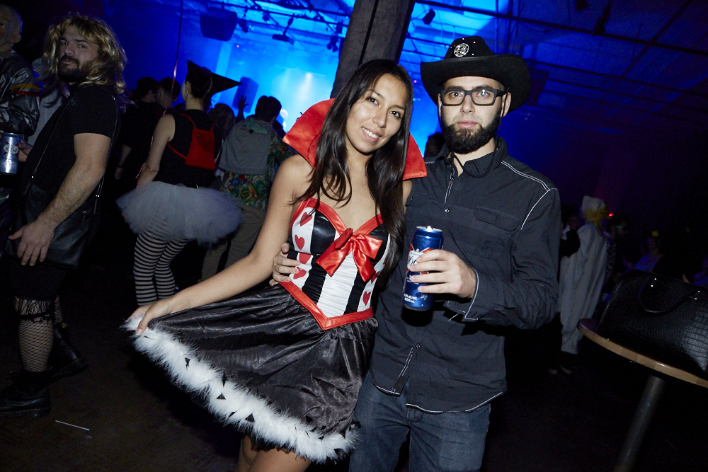 La SAT en met plein la vue avec son party d'Halloween sur deux étages