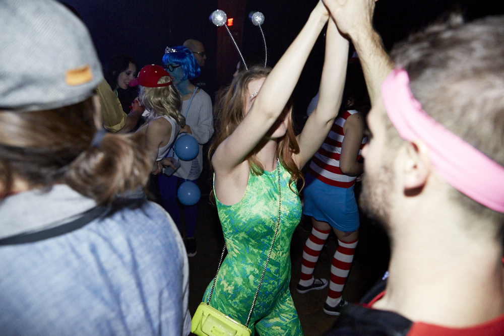 La SAT en met plein la vue avec son party d'Halloween sur deux étages