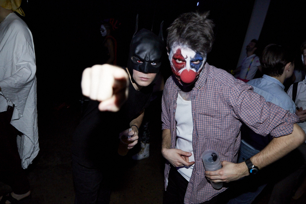 La SAT en met plein la vue avec son party d'Halloween sur deux étages