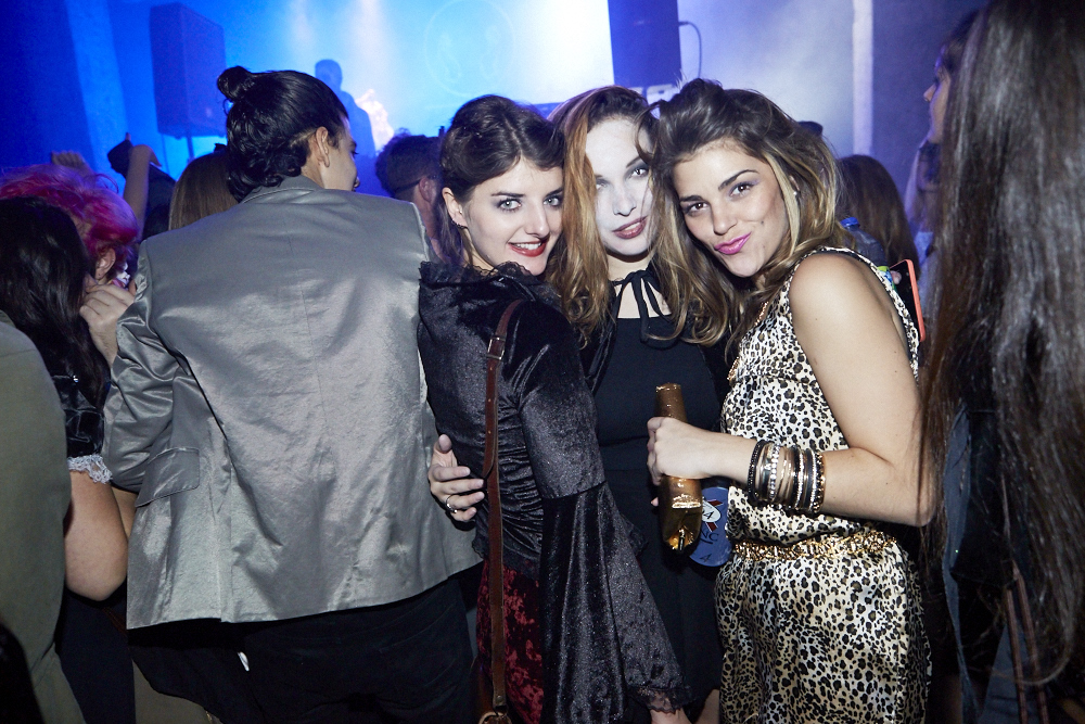 La SAT en met plein la vue avec son party d'Halloween sur deux étages