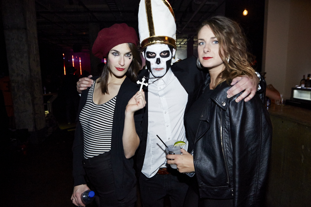 La SAT en met plein la vue avec son party d'Halloween sur deux étages