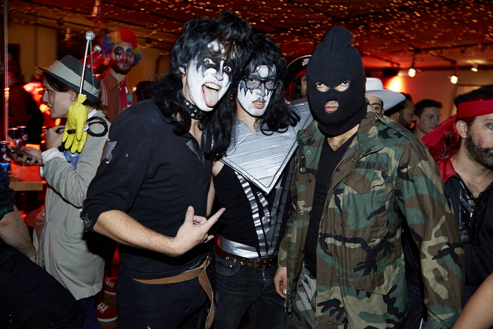 La SAT en met plein la vue avec son party d'Halloween sur deux étages