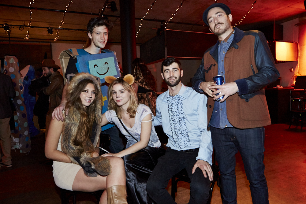 La SAT en met plein la vue avec son party d'Halloween sur deux étages