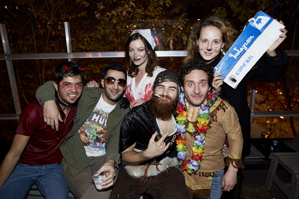 La SAT en met plein la vue avec son party d'Halloween sur deux étages