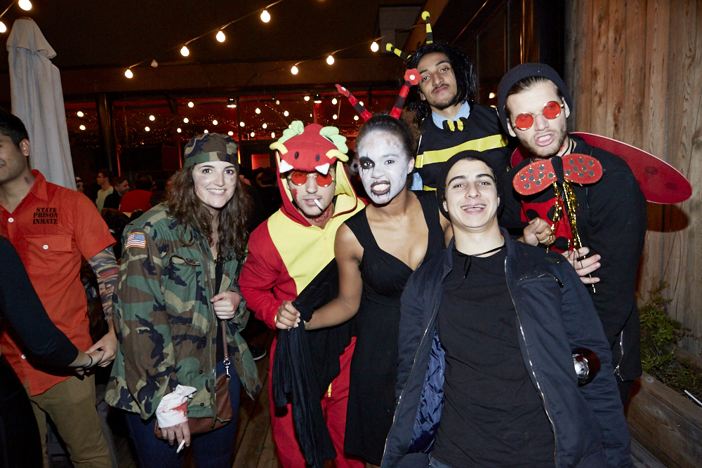 La SAT en met plein la vue avec son party d'Halloween sur deux étages