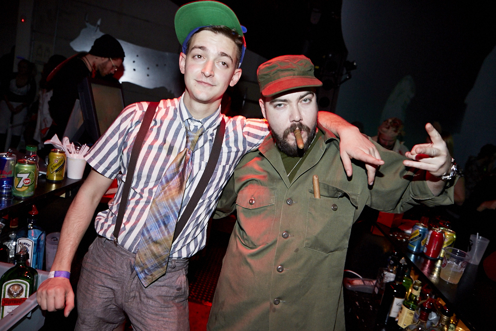 La SAT en met plein la vue avec son party d'Halloween sur deux étages