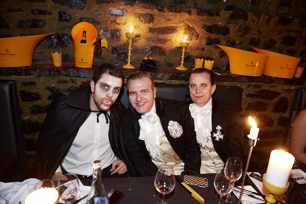 Un party d'Halloween assez sexy à l'Auberge Saint-Gabriel ce week-end