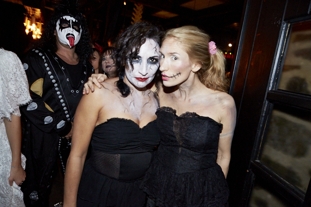 Un party d'Halloween assez sexy à l'Auberge Saint-Gabriel ce week-end