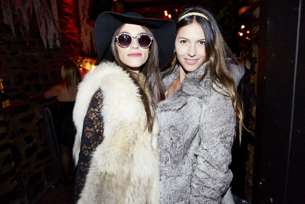 Un party d'Halloween assez sexy à l'Auberge Saint-Gabriel ce week-end