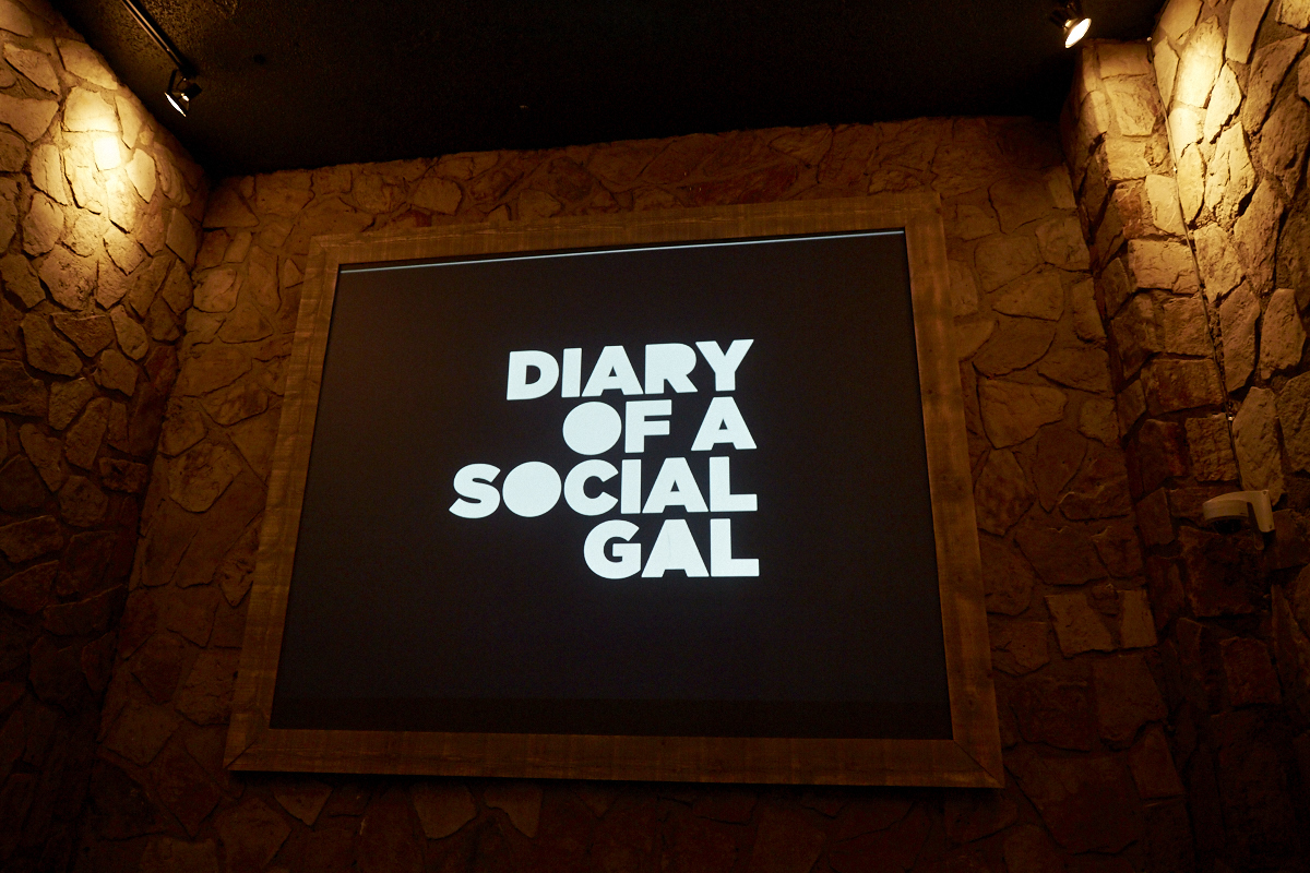 Strass et paillettes pour le lancement du nouveau Diary Of A Social Gal au Soubois