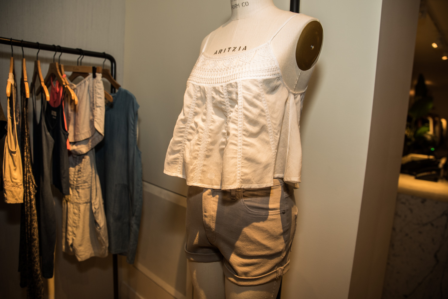 Aritzia dévoile sa fabuleuse collection Été 2016 aux fashionistas montréalaises