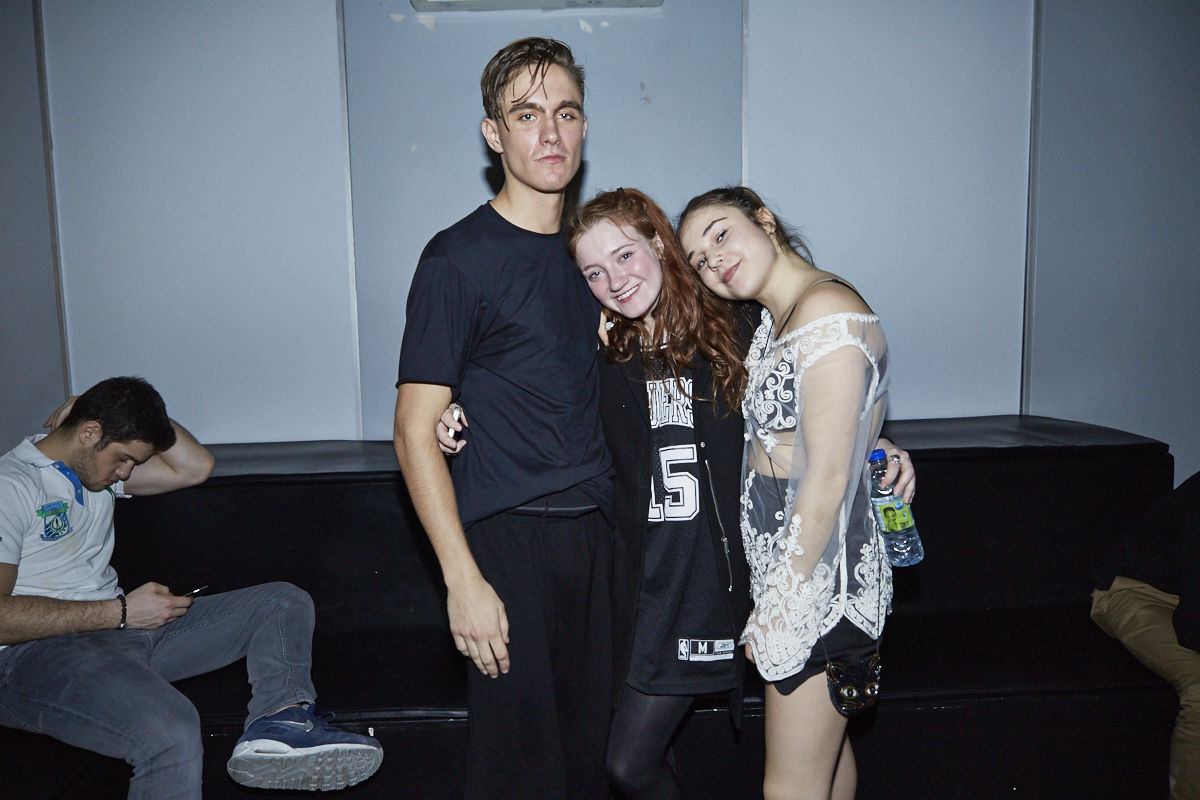 Des gens pas mal funky et de la musique éclatée au Newspeak samedi dernier