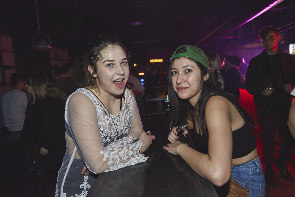 Des gens pas mal funky et de la musique éclatée au Newspeak samedi dernier