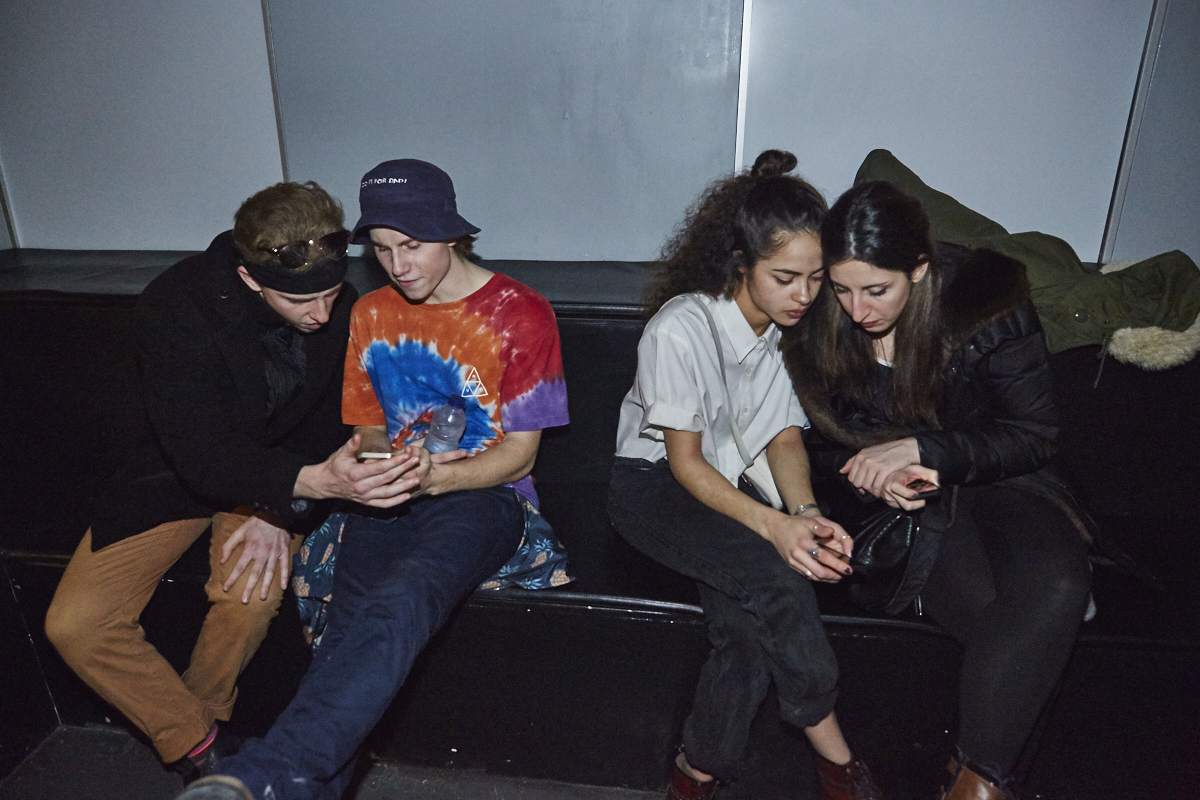 Des gens pas mal funky et de la musique éclatée au Newspeak samedi dernier