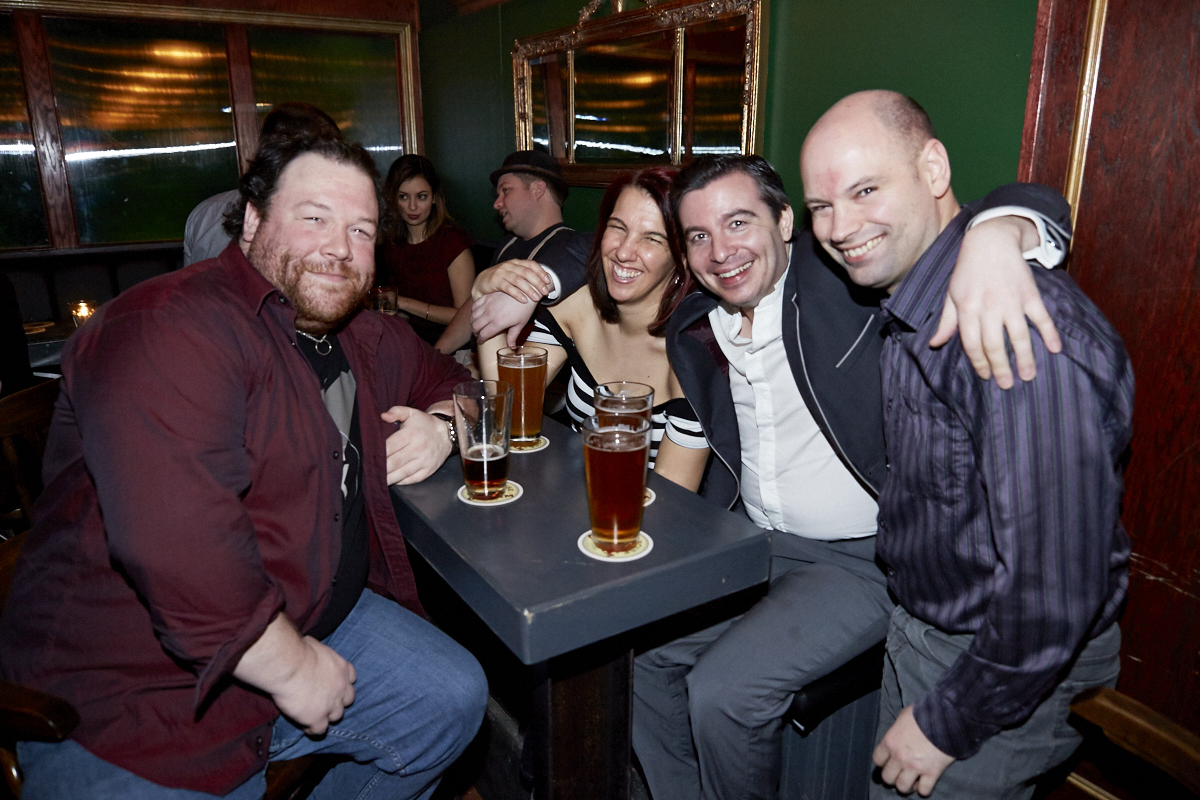 Ça danse le swing toute la nuit au Nestor pour la 2e soirée vintage!