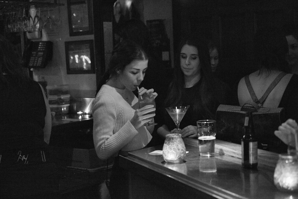 This is better than porn nous donne chaud avec son 3e recueil de textes et photos érotiques!