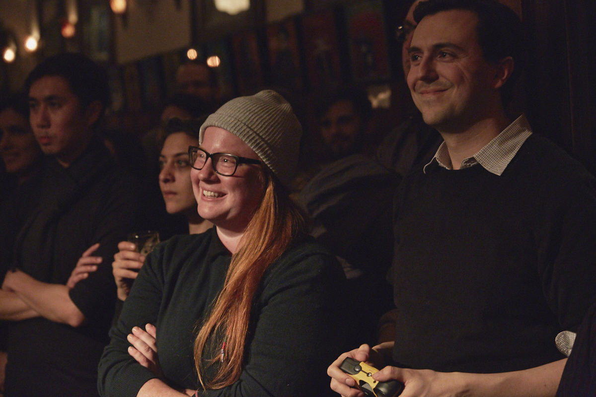 This is better than porn nous donne chaud avec son 3e recueil de textes et photos érotiques!